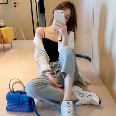 色情摄青鬼